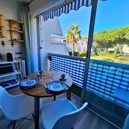 Apartmán La Fregate Port Camargue - Proche Plage, Parking, Wifi, Velos
