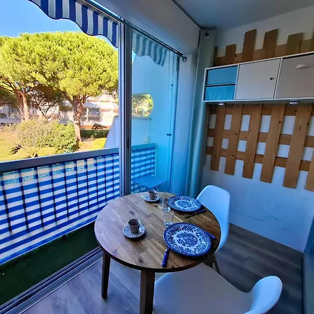 La Fregate Port Camargue - Proche Plage, Parking, Wifi, Velos Apartament Le Grau-du-Roi
